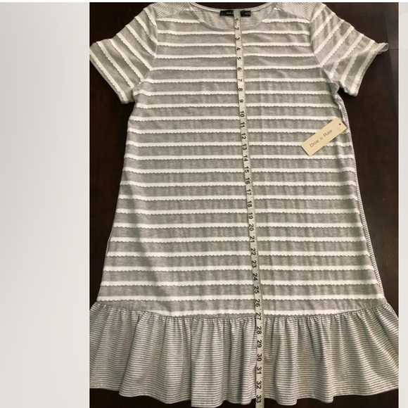 Doe & Rae Womens Scallop Knit Striped Dress - Picture 8 of 14